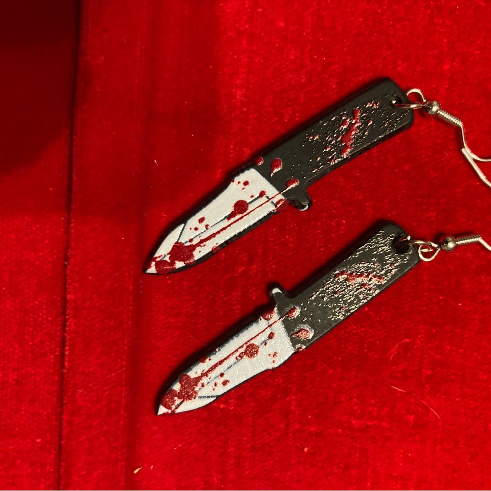 Bloody hatchet earring